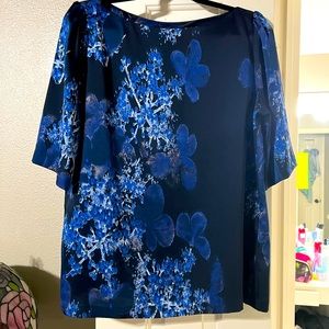 Banana Republic Short Sleeve Floral Top